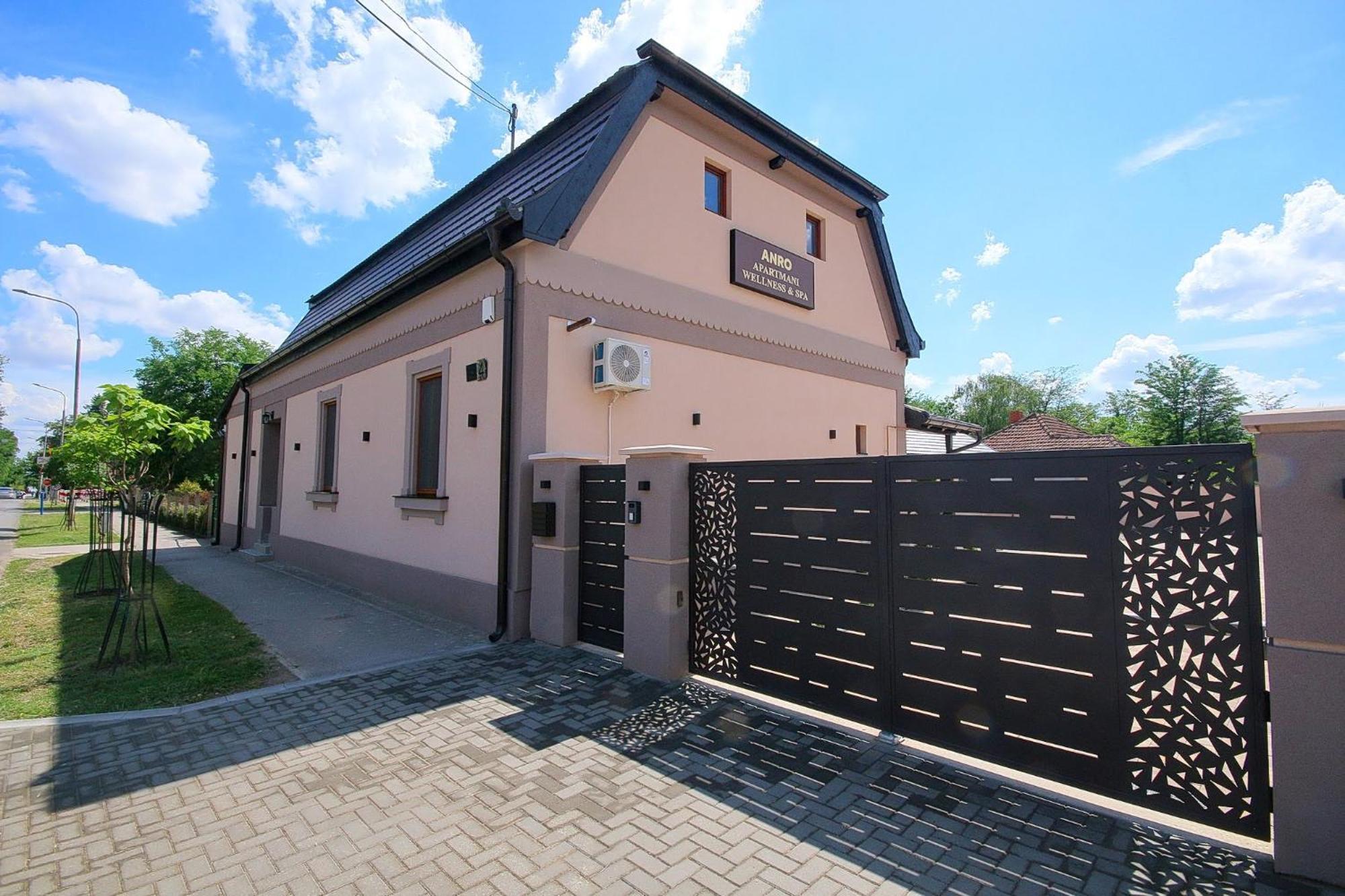 Anro Apartment Palic Exterior photo