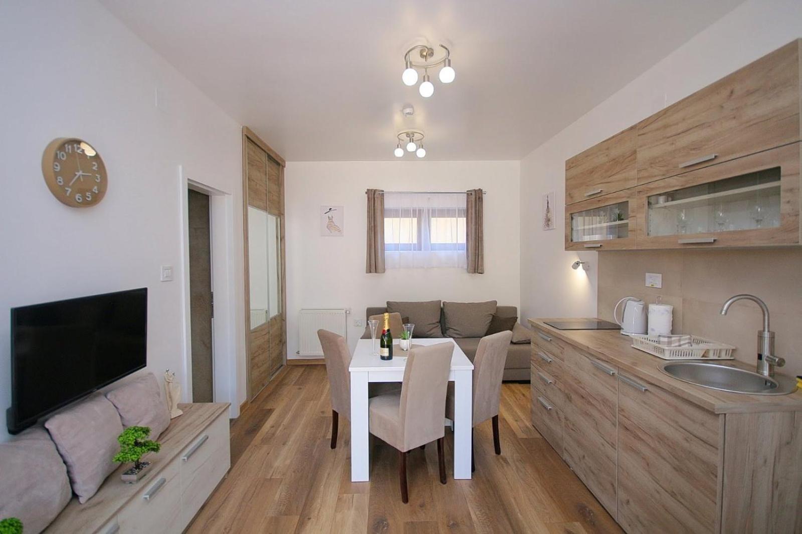 Anro Apartment Palic Exterior photo